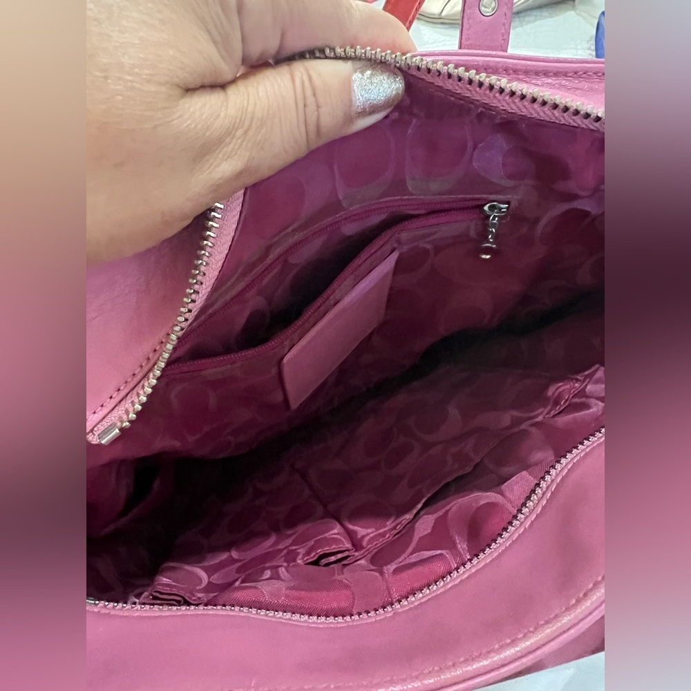 COACH Gallery Pink Leather Tote Bag-Authentic - Picture 13 of 16